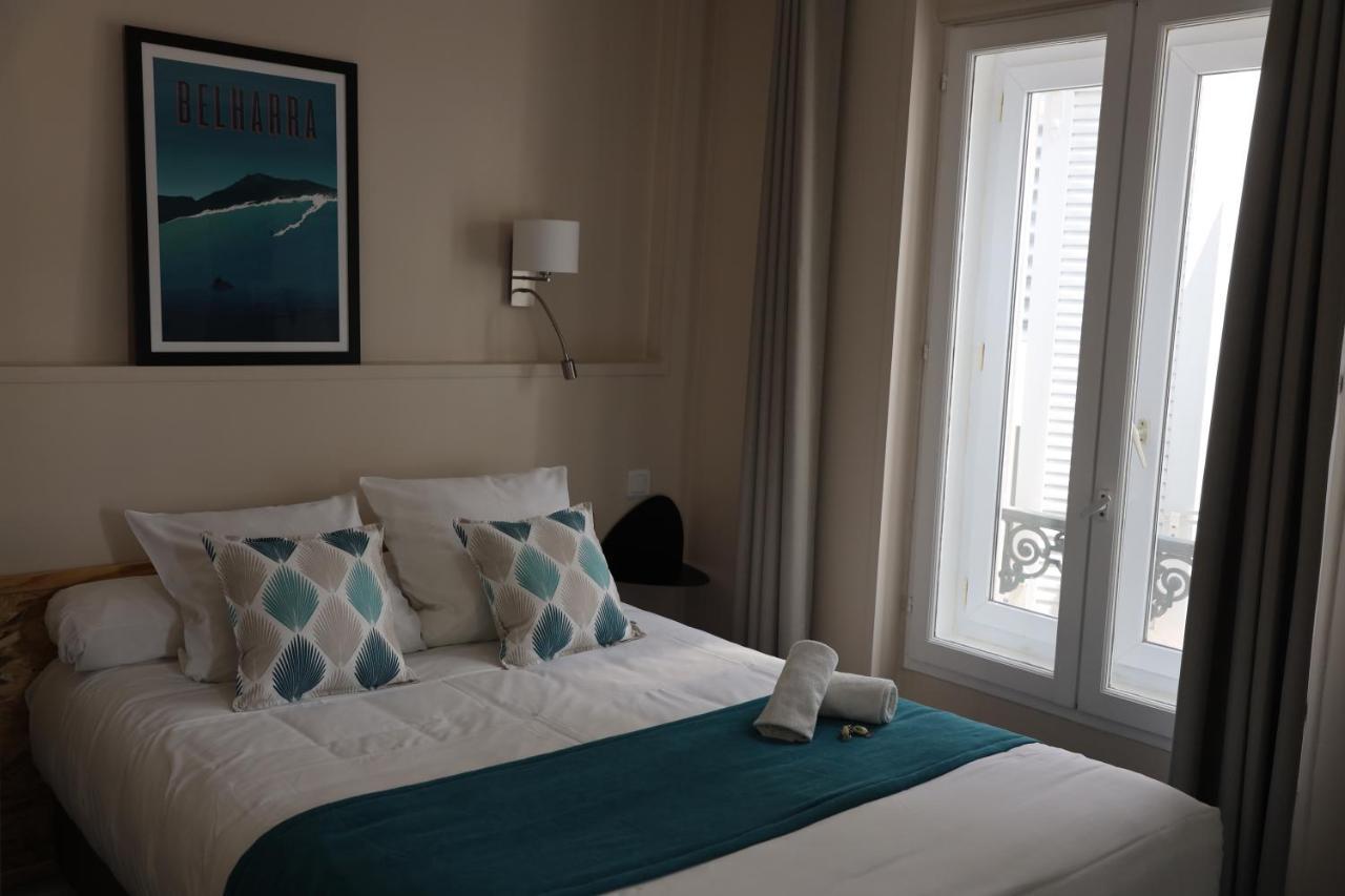 Un Hotel Sur Le Port 拉罗歇尔 外观 照片