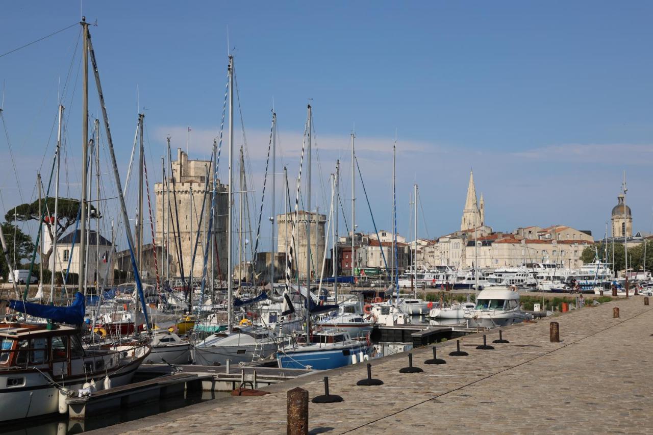 Un Hotel Sur Le Port 拉罗歇尔 外观 照片
