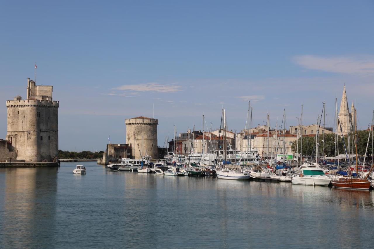 Un Hotel Sur Le Port 拉罗歇尔 外观 照片