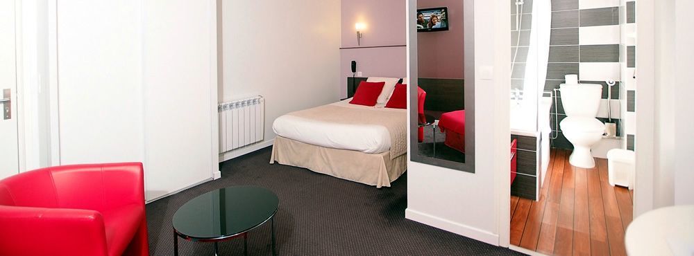 Un Hotel Sur Le Port 拉罗歇尔 外观 照片