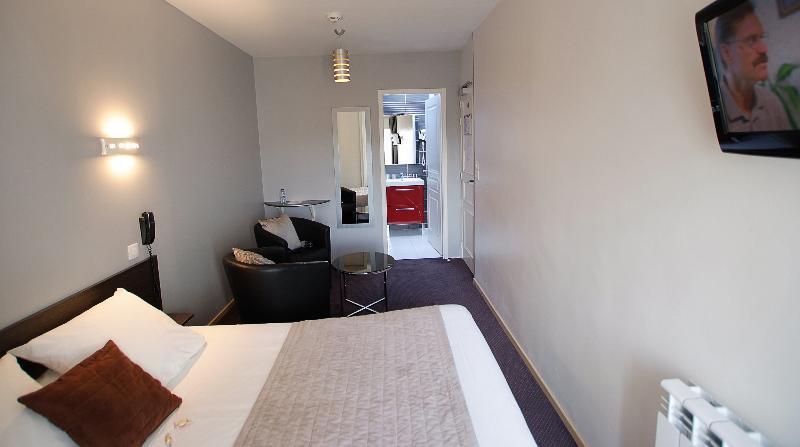 Un Hotel Sur Le Port 拉罗歇尔 外观 照片